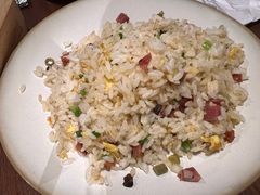 -肆海小川菜酒馆Wine Bistro (青年路店)