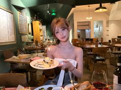 -羽深肉铺 Steak & Wine