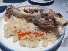 羊腿抓饭-欧提汗·新疆餐厅·清真(银都路店)
