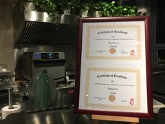 -HIGH FIVE哈福手工汉堡(桂林路店)