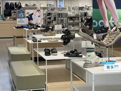 -hotwind热风(世纪东方广场店)