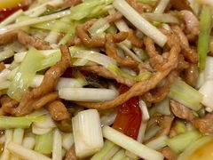 韭黄肉丝-芳草品味轩(芳草街店)