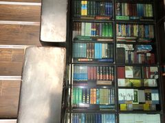 -钟书阁(松江泰晤士小镇店)