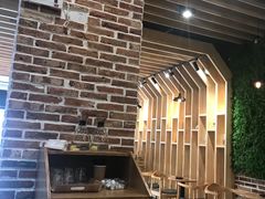 -焙丽拾光(麦凯乐直营店)