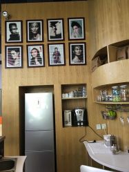 -塞巴斯汀SEBASTIAN专业美发店