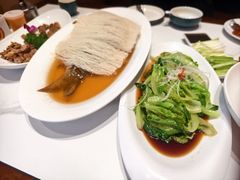 -梅利汴京烤鸭•开封豫菜地标店(东大街店)
