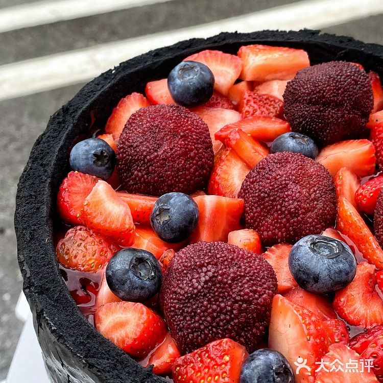 今年超炫酷🆒的酷黑梅桑蛋糕🍰沈阳也有啦 ‼️