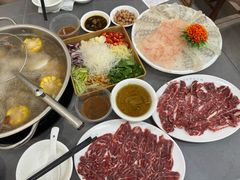 -官塘陈记鱼生·潮汕砂锅粥·牛肉火锅(潮枫路总店)