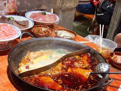 -周小明火锅(黑金冠社区店)