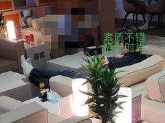 -南京南站高铁商务座休息室
