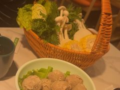 -椰子湾·海南火锅·糟粕醋·椰子鸡(正大广场店)