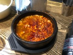 -吴草鸡爪오초닭발韩食堂(融恒盈嘉中心店)