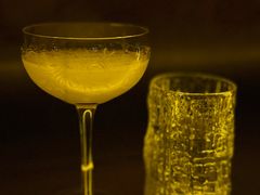 -SU lounge the lake view湖景酒廊