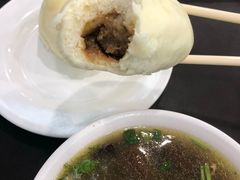 -聚德华天护国寺小吃(甜水园店)