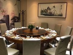 包厢-品味居·首店·大连鲜活海鲜大连菜(东港店)