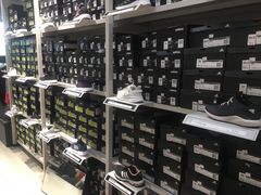 -阿迪达斯(八方汇精品优惠店)