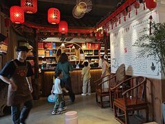 -头上红煨盐鸡·非遗院子餐厅