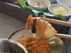 -围炉肉舍•炭烤活鳗•丹东海鲜烤肉(步行街店)