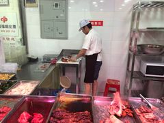 -老陆稿荐(西中市店)