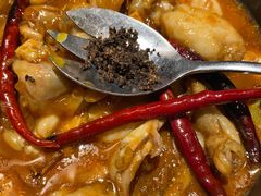 黑松露牛肝菌焖牛蛙-云海肴·汽锅鸡·云南菜(美罗城店)