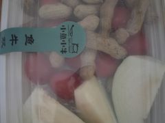 -小鱼小牛·鱼牛干锅·脆鱼火锅(世欧广场店)