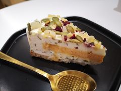 酸奶坚果塔-炖物24章·顺时轻养茶(杭州大厦店)