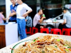 -河记肠粉店