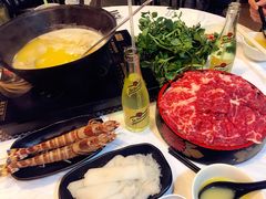 -鲜入围煮花胶鸡海鲜火锅