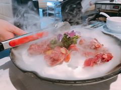 -三不牛腩(宾虹路店)
