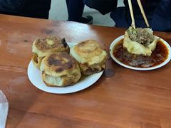 -宝瑞门钉肉饼店