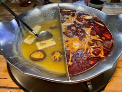 台式麻辣锅-湊湊火锅·茶憩(杭州湖滨银泰in77店)