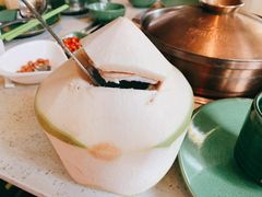 泰国天然椰青-润园四季椰子鸡火锅(海上世界店)