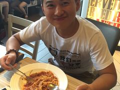-必胜客(武汉欢乐谷店)