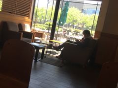 -星巴克(昆山花桥商务城店)