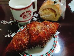 焦糖牛角包-PAPER STONE BAKERY(天环店)