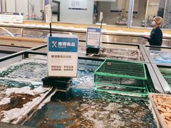 -盒马X会员店(王府井奥莱UP TOWN店)