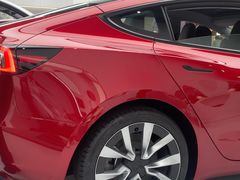 -TESLA 特斯拉(广州天环广场体验店)