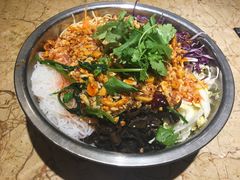 -喝丢一只鞋辣炒海鲜小烧烤(三八广场店)