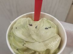 抹茶红豆-DQ·蛋糕·冰淇淋(新佳丽店)