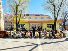 -红黄蓝幼儿园(颐东苑店)