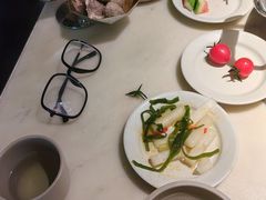 -左庭右院鲜牛肉火锅(浦江欢乐颂店)