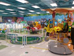 -莫莉幻想儿童乐园(青岛金茂湾店)