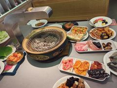 -山焱·炭火自助烤肉(周浦万达店)