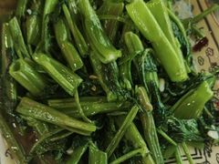 -范饭椰林川湘味海鲜·椰子鸡(三亚湾椰梦长廊店)