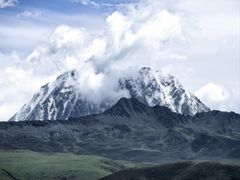-亚拉雪山风景区