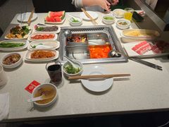 -海底捞火锅鲜切牛肉主题店(长寿路店)