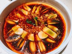 -江渔儿酸菜鱼·拔草餐厅(虎门君乐汇店)