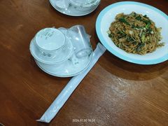 -湖南人家湘菜馆(镇江路店)