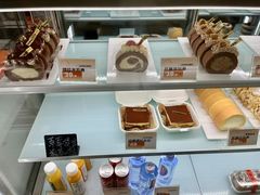 -卷们·现制生日蛋糕·蓝风车动物奶油(金源店)