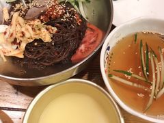-百年石锅饭·朝鲜族传统民餐